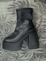 Bottines 🖤👽BUFFALO « Heart Sock » plate-forme - taille 39